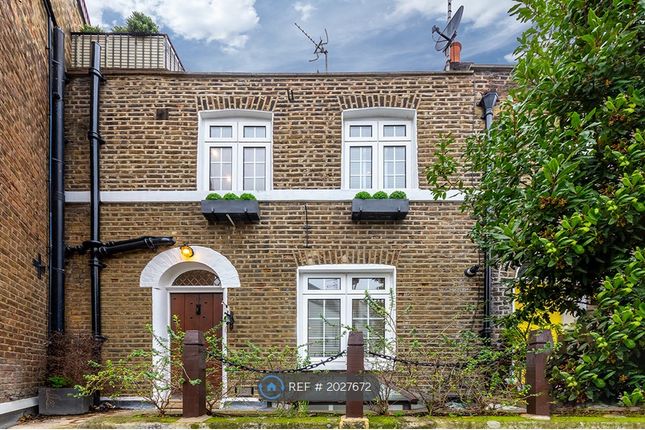 Terraced house to rent in Rutland Street, London