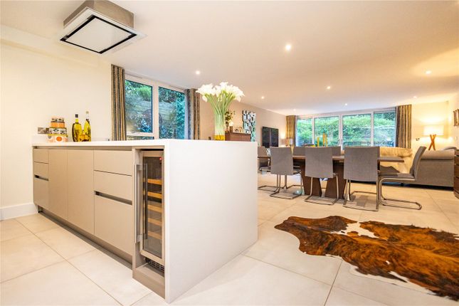 Flat 2, 78, Crosstrees, Poole photo 4