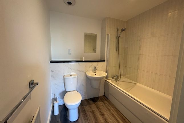 63 Greyfriars Road, Norwich photo 3
