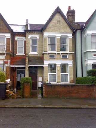 Property for sale in Two Bedroom Flat With Garden, Gleneagle Road, London