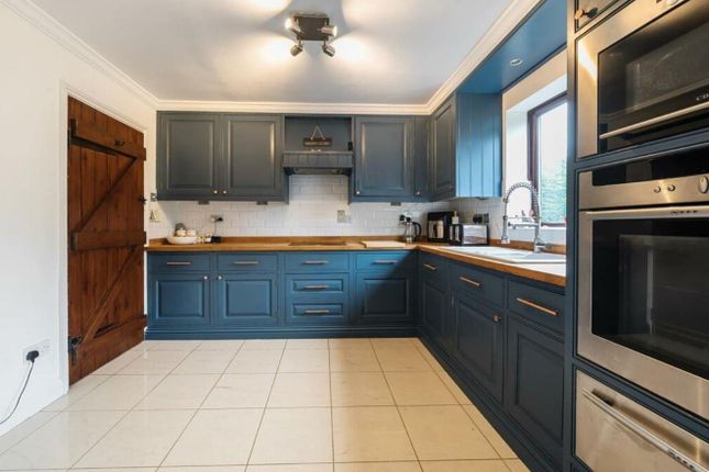1, Wappenham Road, Helmdon photo 3