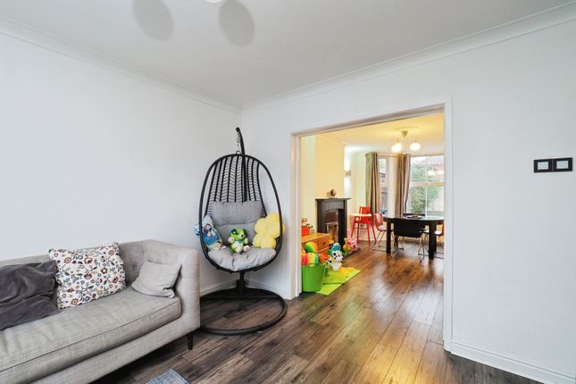 17, Brooklands Road, Nottinghamshire photo 4