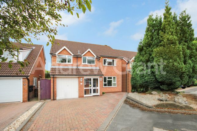 Thumbnail Detached house to rent in Barnfield Drive, Solihull, West Midlands