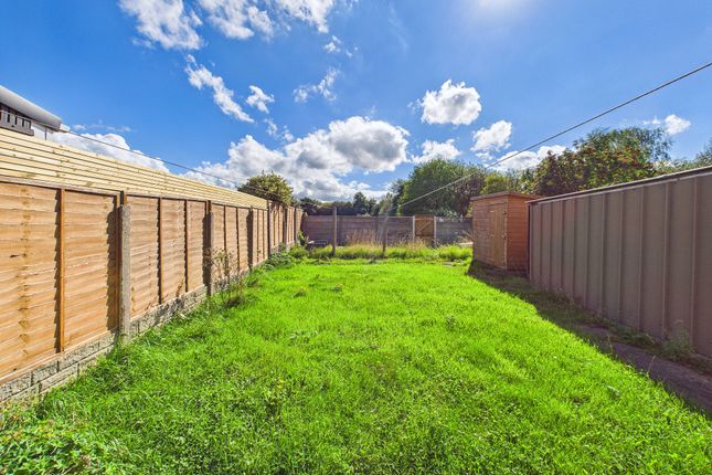 95, Whiteside Road, Haydock photo 2