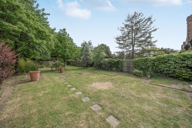 Clock House Bungalow, Felderland Lane, Worth, Deal photo 2