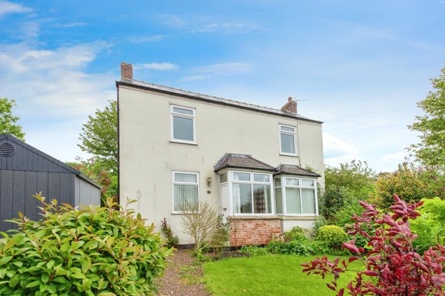 Thumbnail Detached house for sale in Mount Pleasant, Castleford, West Yorkshire