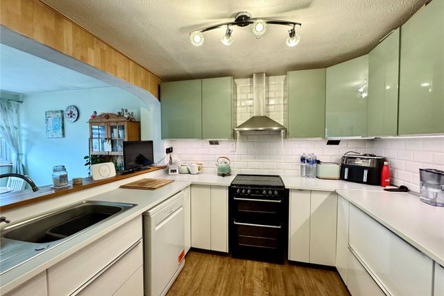 14, Pleasance Way, New Milton photo 3