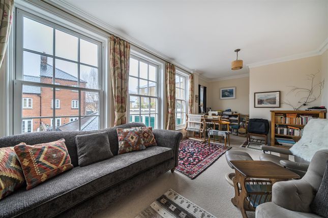 1, Trematon Court, Dorchester photo 2