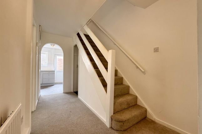 33, Harlech Close, Loughborough photo 2