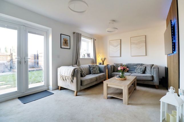 31 Bunting Mews, Scunthorpe photo 4