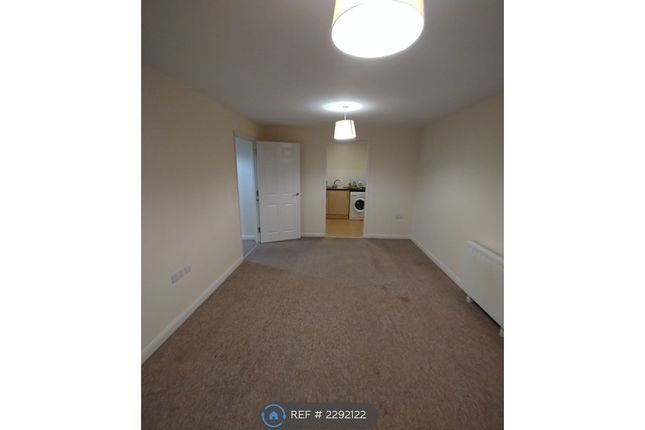Cardinal House Jubilee Hall Road, Farnborough photo 4