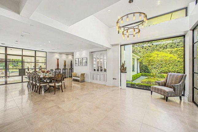 6 Broadway, Altrincham photo 3