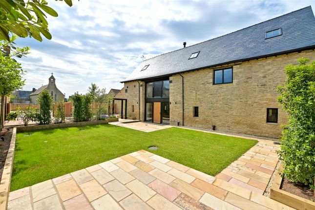 Threshing Barn,, Myrtle Farm Court 1C, Long Hanborough photo 2