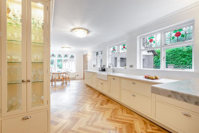 8645445-Interior54.Jpg