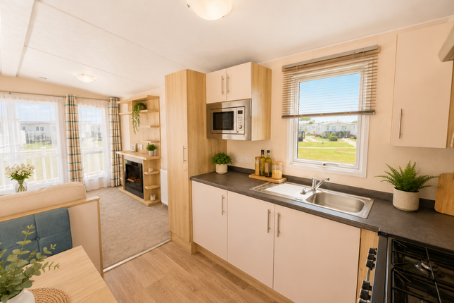 Seal Bay Resort, Warners Lane Selsey, Chichester photo 4