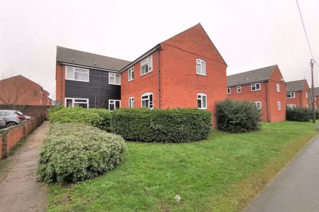 Thumbnail Property to rent in Peel Crescent, Braintree, Essex