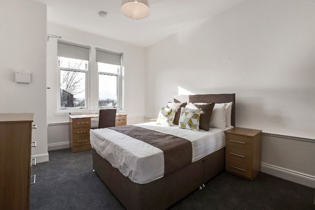 Flat to rent in Kennoway Drive, Partick, Glasgow