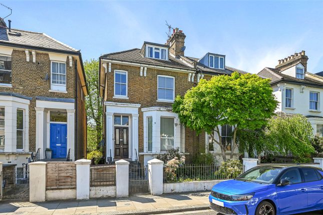 13A, Devonport Road, London photo 3