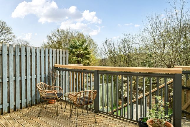 60, Weycombe Road, Surrey photo 2