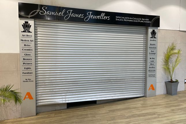 Retail premises to let in Unit 5, Richmond Gardens Shopping Centre, Bournemouth, Dorset