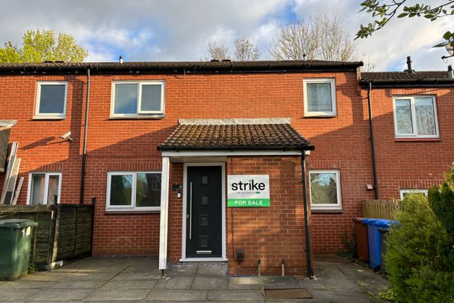 Thumbnail Flat for sale in Pingle Croft, Clayton-Le-Woods, Chorley