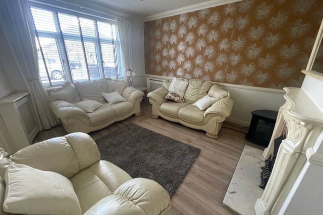 00, Briar Road, Romford photo 4