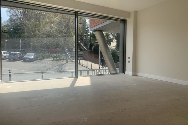 Flat 15 St Matthews View 12, High Street, Walsall photo 4