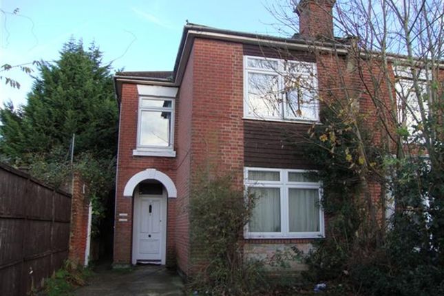 2 bedroom flat to rent in Rose Road, Southampton