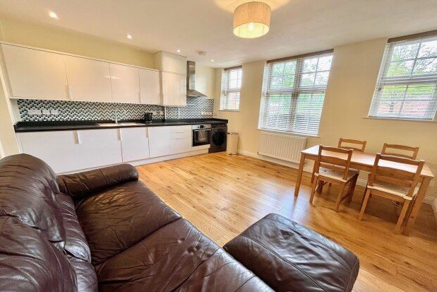 Flat to rent in Holly Lodge, Southampton