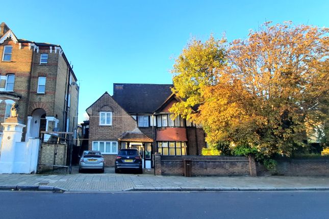 Thumbnail Semi-detached house for sale in Lordship Park, London