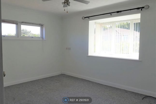 Bramblefield Close, Longfield photo 2