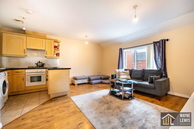 22, Penderyn Close, Merthyr Tydfil photo 2