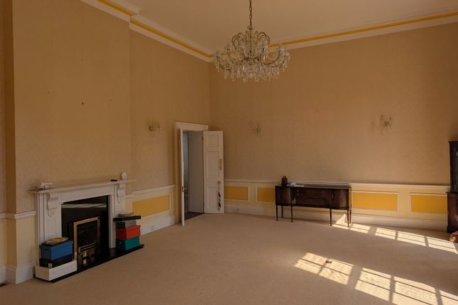 10 Walberton Park & Garage, The Street, ARUNDEL photo 5