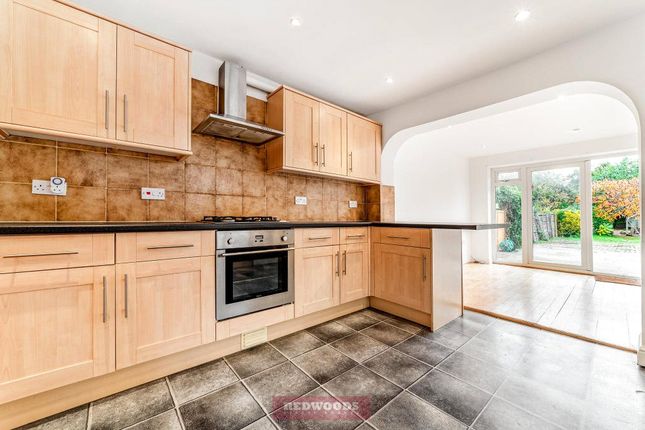 23, St. Lukes Road, Windsor photo 4