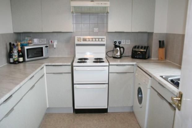 Flat for sale in West Quay Drive, Yeading /Hayes