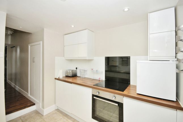 Flat for sale in Mosslea Road, London