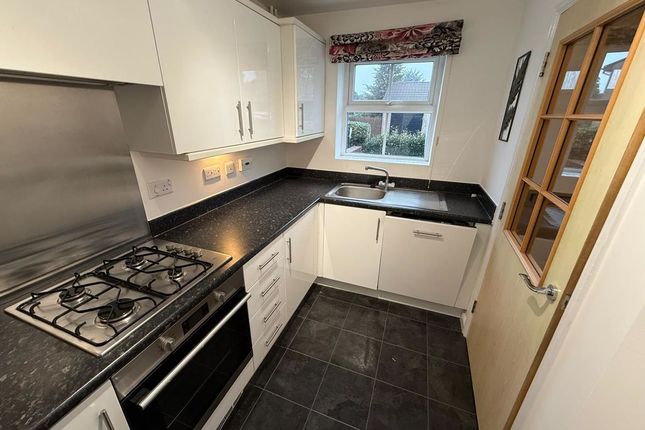 Cade Close, Bristol photo 5