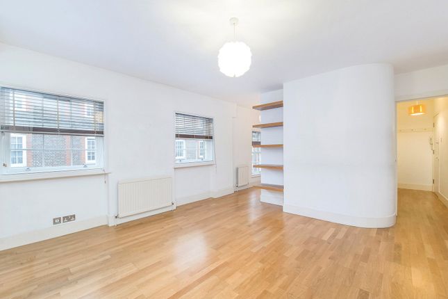 Flat to rent in Neal Street, Covent Garden