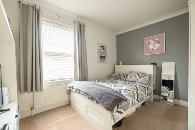 End terrace house for sale in Lorne Road, Dover