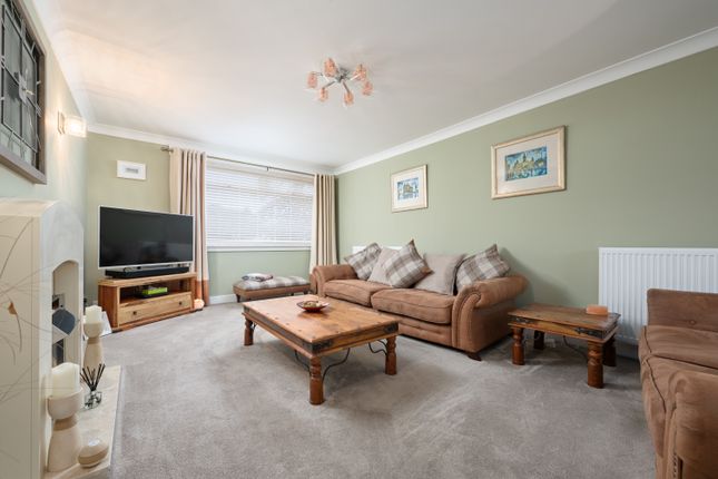 53, Mckenzie Crescent, Lochgelly photo 4