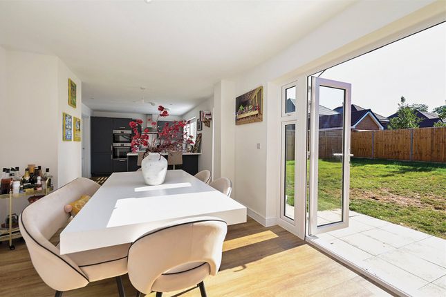 48, Summerstead Farm Road, Hook photo 3