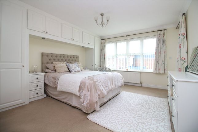 Flat for sale in Cheridah Court, Spencer Road, New Milton, Hampshire