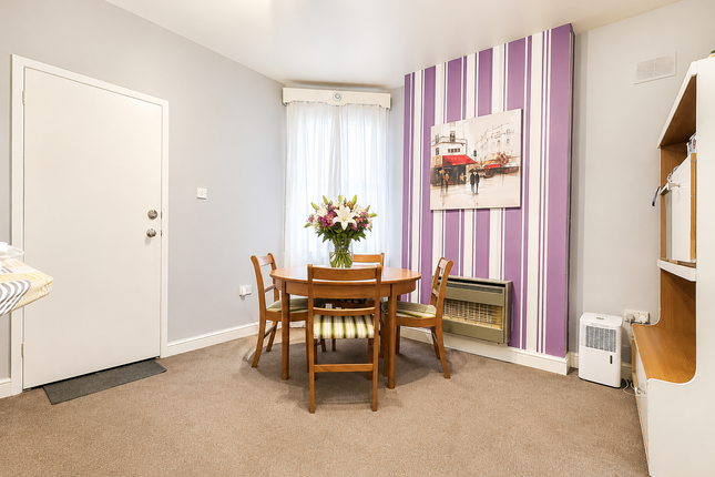 13, Waverley Street, Dudley photo 4