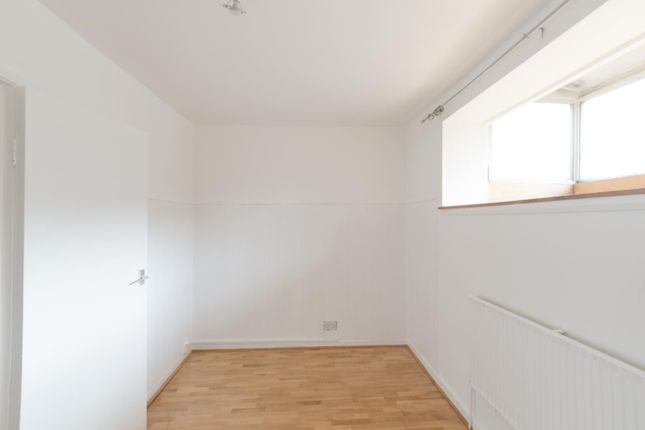 17a, Blackstock Road, London photo 4