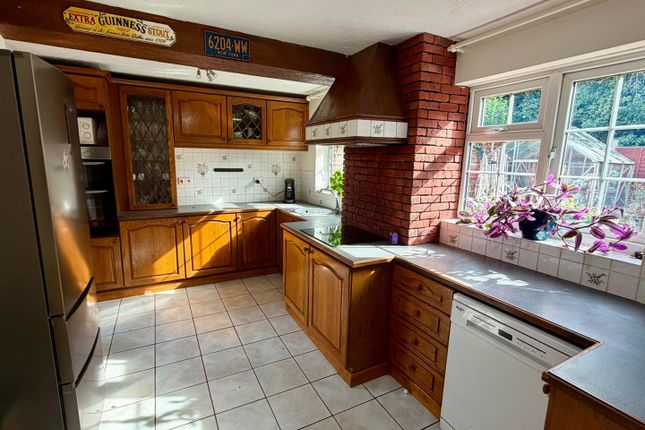 98, Sandown Drive, Hereford photo 2