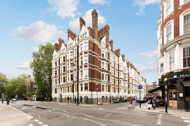 Thumbnail Flat for sale in London, Greater London