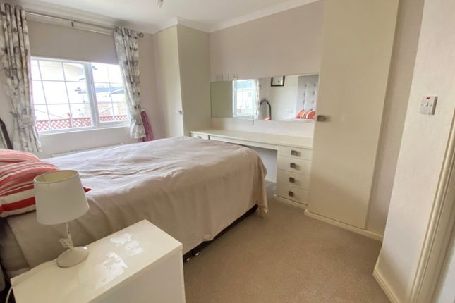 Mobile/park home for sale in Magnolia Mews, Kewstoke, Weston-Super-Mare