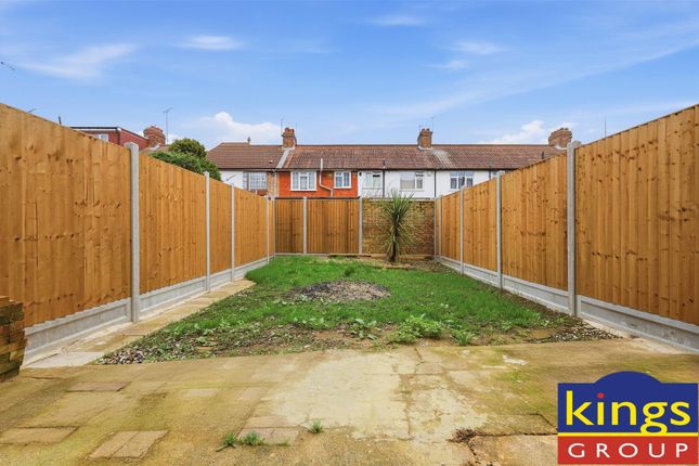 97, Croyland Road, London photo 4