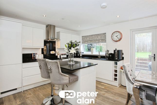 14, Albertina Court, Albertina Road, Newport photo 3