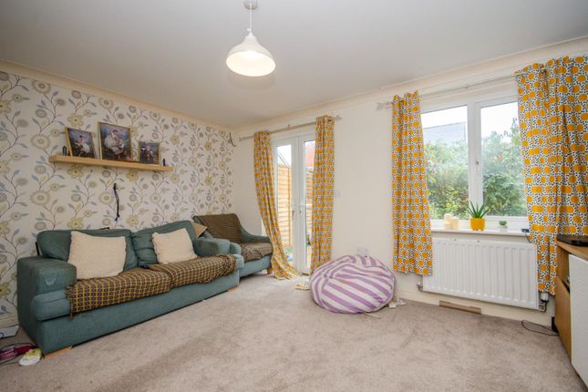 Lowry Grove, Bristol photo 2